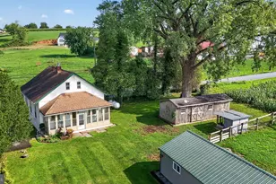 325 Cambridge Rd, Narvon, PA 17555 - Photo 2