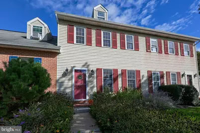 437 Deerfield Drive, Mount Joy, PA 17552 - Photo 2