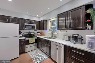 437 Deerfield Dr, Mount Joy, PA 17552 - Photo 16