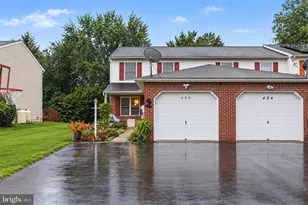 426 Groffdale Rd, Quarryville, PA 17566 - Photo 2