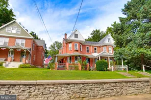 334 E Market St, Marietta, PA 17547 - Photo 2