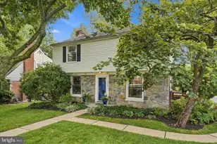1008 Skyline Dr, Lancaster, PA 17601 - Photo 2