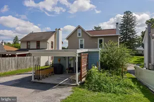 130 S State St, Brownstown, PA 17508 - Photo 54