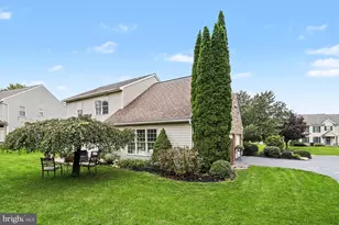 378 Squire Ln, Lititz, PA 17543 - Photo 34
