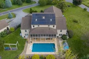 1400 Mentzer Rd, Lancaster, PA 17602 - Photo 2