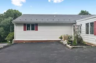 2210 Berkshire Rd, Lancaster, PA 17603 - Photo 28