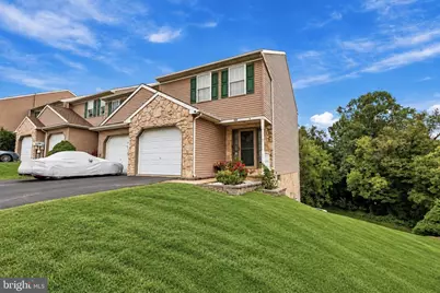 343 Oakridge Drive, Mountville, PA 17554 - Photo 2