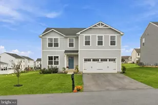 104 Pommel Ln, Marietta, PA 17547 - Photo 2