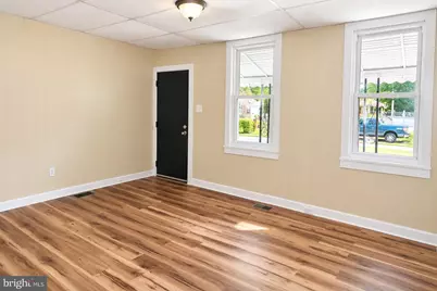 290 S 5th Street, Columbia, PA 17512 - Photo 4