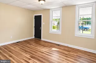 290 S 5th St, Columbia, PA 17512 - Photo 4
