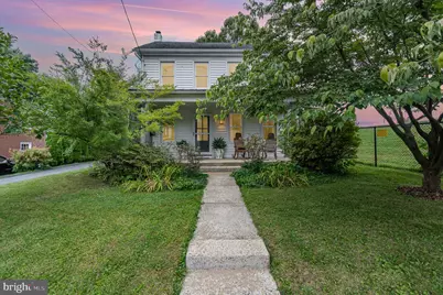 36 E Cottage Avenue, Millersville, PA 17551 - Photo 2