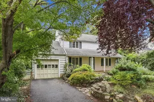 1525 Cedar Rd, Lancaster, PA 17601 - Photo 1