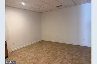 940 W Penn Grant Road #7, Lancaster, PA 17602 - Photo 2