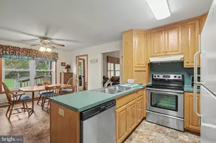 303 S Vintage Rd, Paradise, PA 17562 - Photo 8