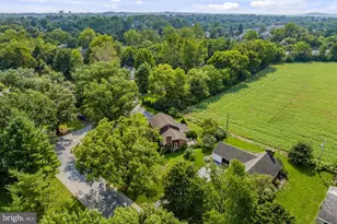 1230 Country Club Dr, Lancaster, PA 17601 - Photo 48