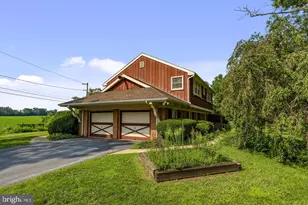 1230 Country Club Dr, Lancaster, PA 17601 - Photo 36