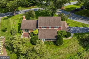 1230 Country Club Dr, Lancaster, PA 17601 - Photo 40