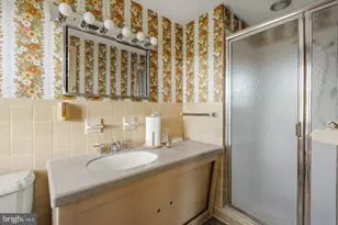 1230 Country Club Dr, Lancaster, PA 17601 - Photo 20