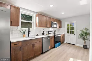 100 N Pine St, Marietta, PA 17547 - Photo 6