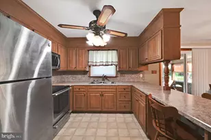 313 Parkview Dr, Manheim, PA 17545 - Photo 12