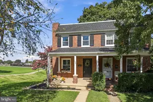 1029 E Orange St, Lancaster, PA 17602 - Photo 2