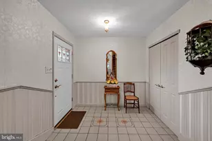 2856 Michener Dr, Lancaster, PA 17601 - Photo 2