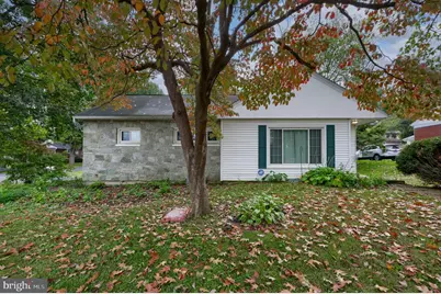 1802 Wheatland Avenue, Lancaster, PA 17603 - Photo 2