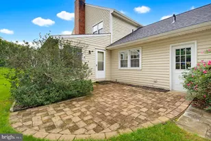 2584 Woodview Dr, Lancaster, PA 17601 - Photo 24