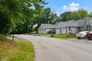 104 Sawmill Run, Elizabethtown, PA 17022 - Photo 2