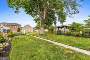 129 S Market Ave, Mount Joy, PA 17552 - Photo 32