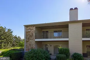 202 Greenview Dr, Lancaster, PA 17601 - Photo 8