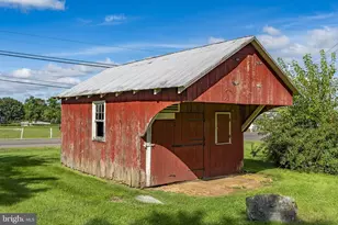 24 School Dr, Leola, PA 17540 - Photo 14