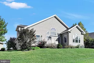300 Centennial Ct, Lititz, PA 17543 - Photo 40