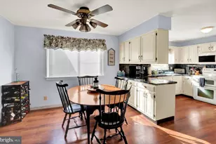 1742 Conard Rd, Lancaster, PA 17602 - Photo 6