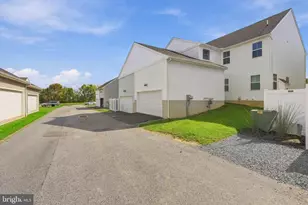 2205 Alderbrook Ln, Lancaster, PA 17601 - Photo 40