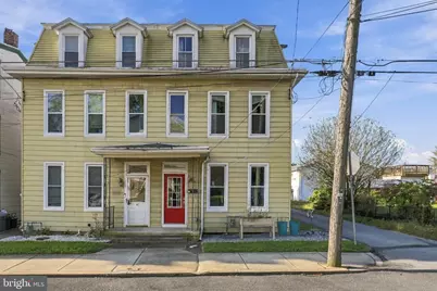 54 W Donegal Street, Mount Joy, PA 17552 - Photo 1