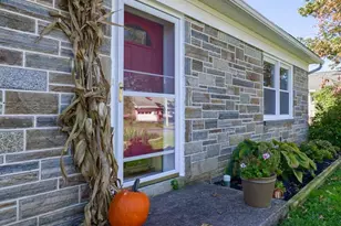 84 Rose Ave, Leola, PA 17540 - Photo 6