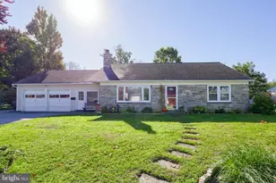 84 Rose Ave, Leola, PA 17540 - Photo 2