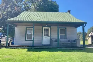 363 E Fulton St, Ephrata, PA 17522 - Photo 1