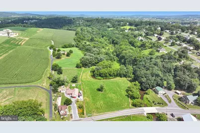 330 N Clay Road, Lititz, PA 17543 - Photo 2