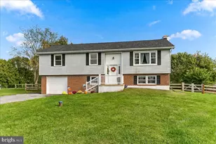 15 Parker Dr, Christiana, PA 17509 - Photo 1