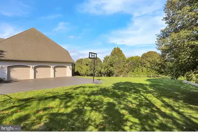 19 Deerfield Road, Lancaster, PA 17603 - Photo 4