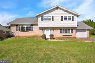 409 Belair Dr, Lancaster, PA 17601 - Photo 1
