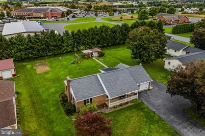 137 Ewell Road, East Earl, PA 17519 - Photo 2