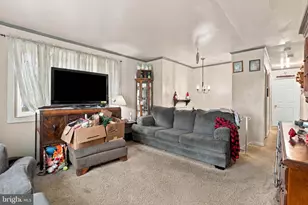 105 Schoeneck Rd, Ephrata, PA 17522 - Photo 8