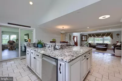 52 Greenfield Road, Lancaster, PA 17602 - Photo 2