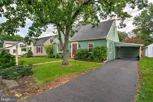 627 W High St, Manheim, PA 17545 - Photo 4