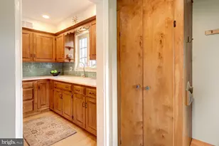 627 W High St, Manheim, PA 17545 - Photo 26