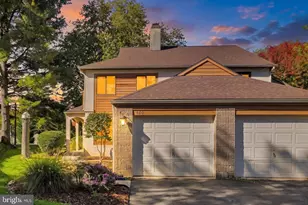 420 Stonegate Ct, Millersville, PA 17551 - Photo 2