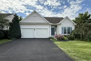 2 Greystone Ln, Gordonville, PA 17529 - Photo 1